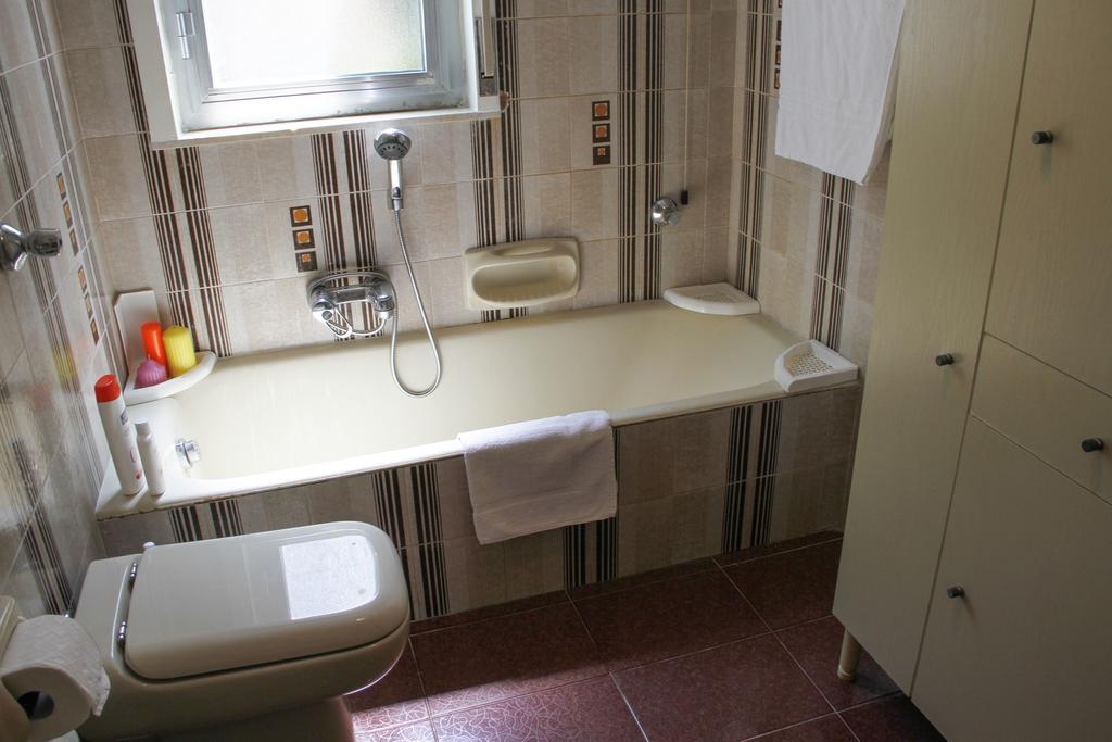 Casa Dada Apartment Чефалу Стая снимка